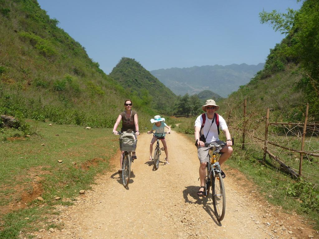 โรงแรมไม เชา แวลเลย์ วิว Hoa Binh ภายนอก รูปภาพ